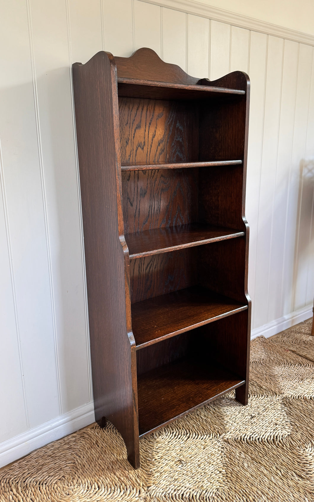 Antique Mahogany Waterfall Scalloped Top Bookcase