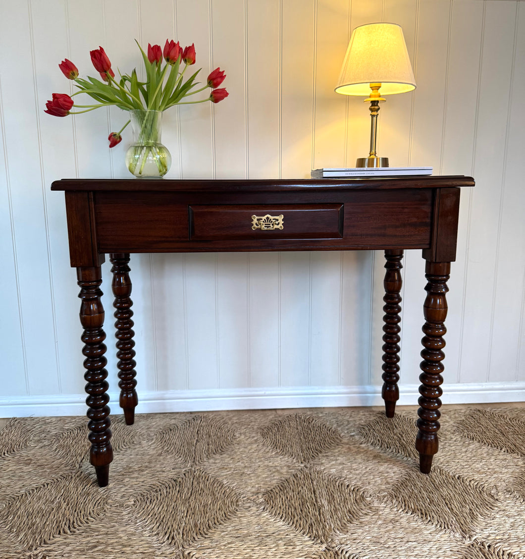 Mahogany Bobbin Leg Console