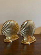 Load image into Gallery viewer, A pair of vintage brass shell bookends
